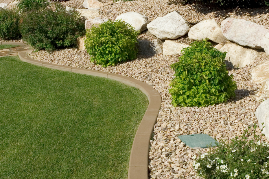 natural stones in landscaping